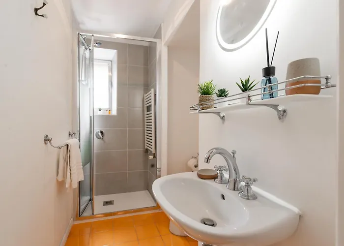 Apartment Piazza Del Popolo Via Brunetti Rom